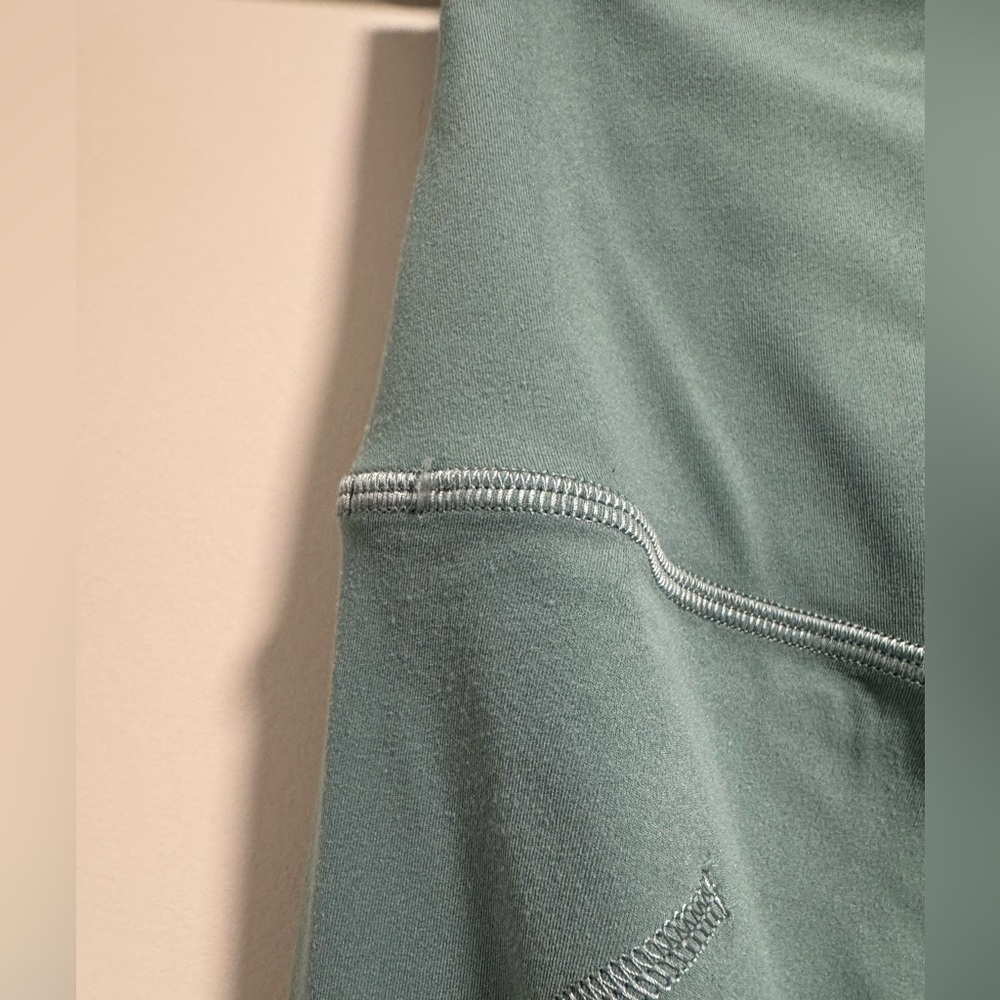 Lululemon Align Scalloped Hem HR 23” Leggings - Picture 10 of 12
